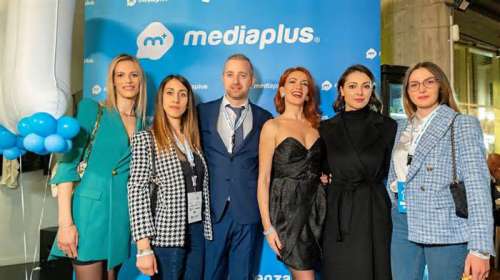 Giulia Di Quilio, Simona Molinari e Fabrizia D'ottavio per i 10 anni dell'agenzia di comunicazione Mediaplus di Pianella